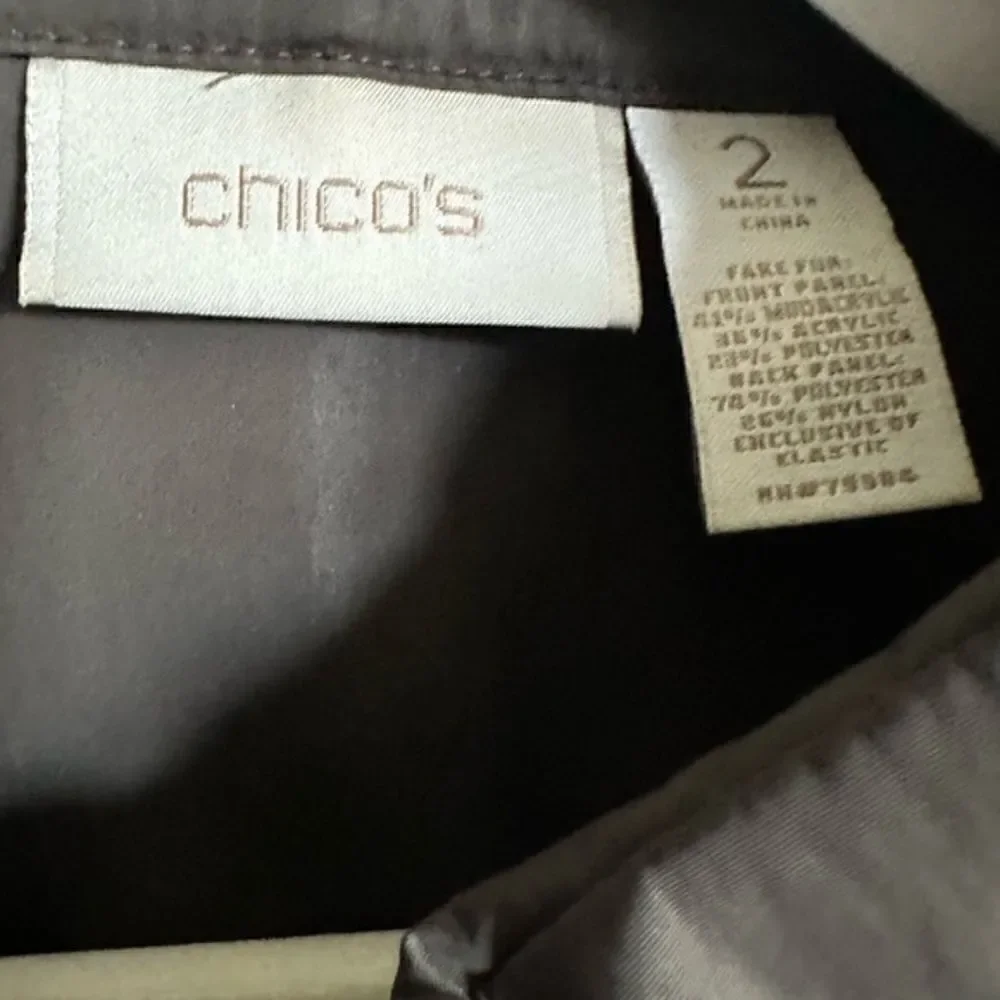 EUC - Chico’s Women’s Brown Faux Fur Vest - Size Large 12/14